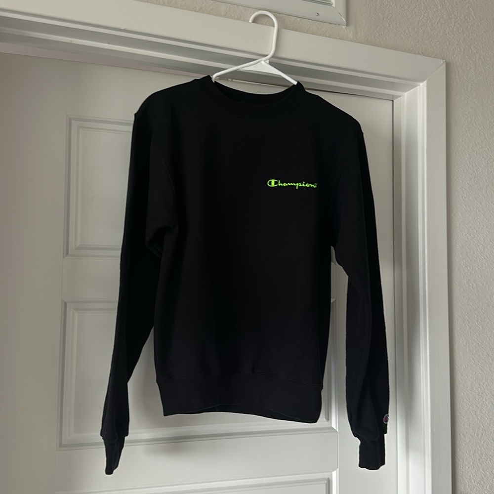Black champion sweatshirt!